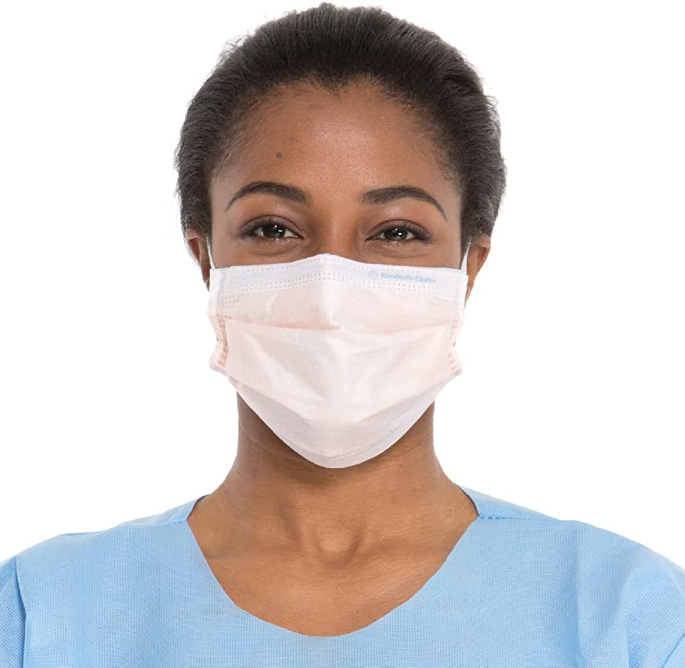 HALYARD FLUIDSHIELD 3 Disposable Procedure Mask w/SO SOFT Lining/Earloops, 47107 (Box of 40 or Case of 400)